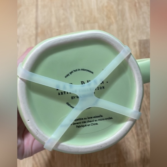 Rae Dunn Easter mug - Picture 3 of 3